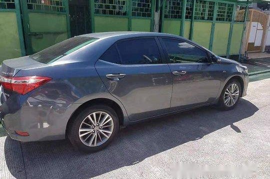 Sell 2015 Toyota Corolla Altis at 55000 km -3