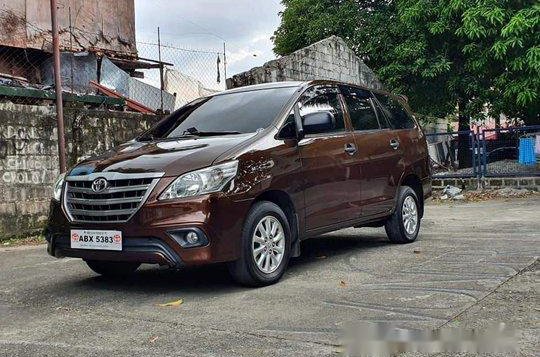 Sell Brown 2015 Toyota Innova at 78000 km -2