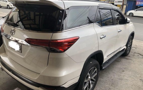 White Toyota Fortuner 2018 for sale in Automatic-1