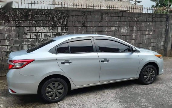 Selling Toyota Vios 2015 in Manila-4