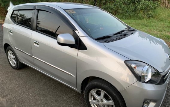 Selling Silver Toyota Wigo 2016 in Manila-3