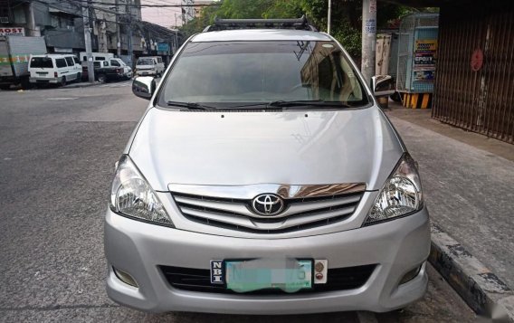Sell 2009 Toyota Innova in Manila-1