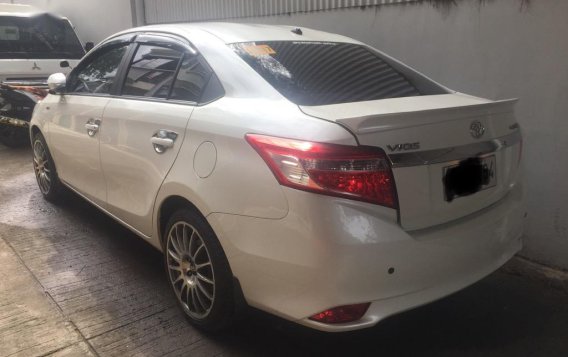 Pearl White Toyota Vios 2013 for sale in Automatic-1