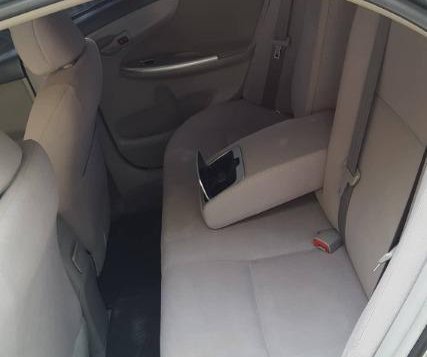 Silver Toyota Corolla Altis 2014 for sale in Floridablanca-5