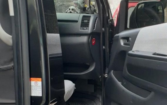 Sell Black 2017 Toyota Hiace in Cavite-4