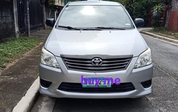 Sell Silver 2012 Toyota Innova in Rizal-2