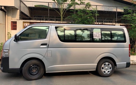 Sell 2014 Toyota Hiace in Manila-2