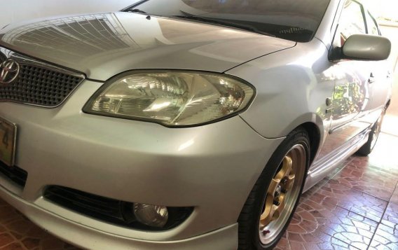 Selling White Toyota Vios 2005 in Rodriguez-2