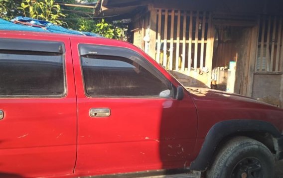 Sell 2009 Toyota Hilux in Manila-4