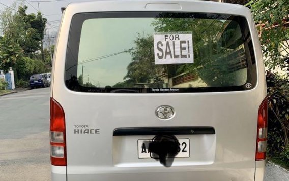 Sell 2014 Toyota Hiace in Manila-1