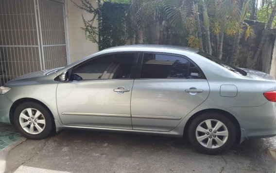 Silver Toyota Corolla Altis 2014 for sale in Floridablanca