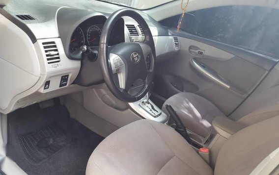 Silver Toyota Corolla Altis 2014 for sale in Floridablanca-4