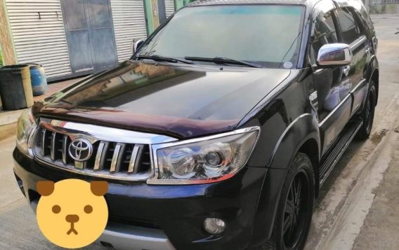 Black Toyota Fortuner 2018 for sale in Manila-5