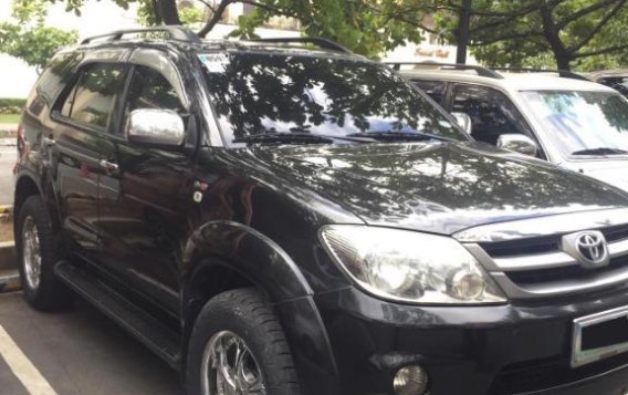 Black Toyota Fortuner 2010 for sale in Valenzuela