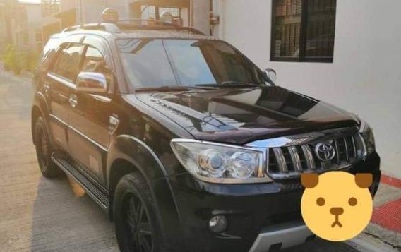 Black Toyota Fortuner 2018 for sale in Manila-2