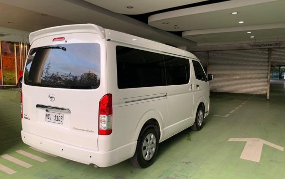 White Toyota Hiace 2016 for sale in Automatic-1