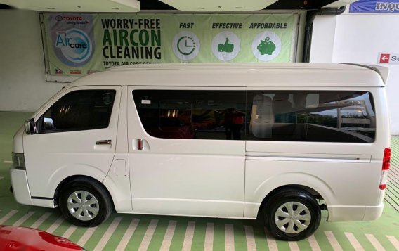 White Toyota Hiace 2016 for sale in Automatic-2