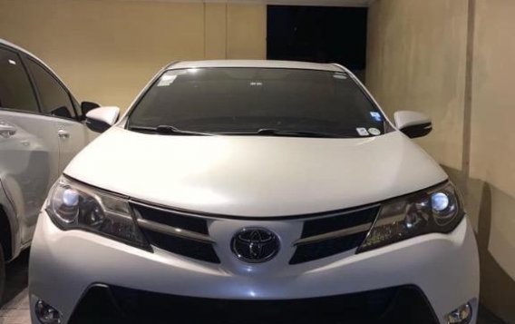 Sell White 2014 Toyota Rav4 in Quezon City-1