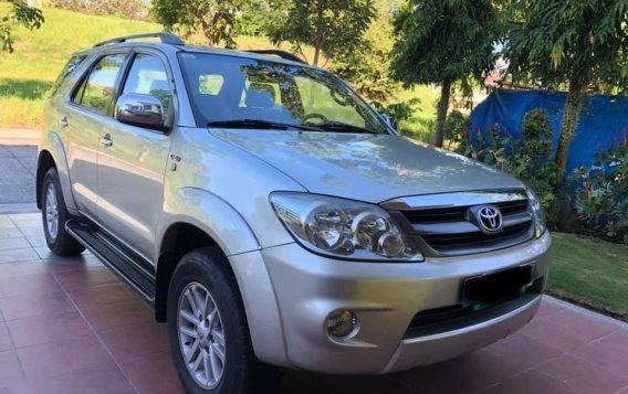 Silver Toyota Fortuner 2018 for sale in Quezon City