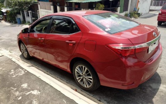 Red Toyota Corolla altis 2014 for sale in Automatic-7