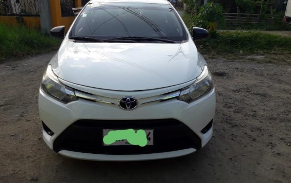 Sell White 2014 Toyota Vios in Rosario-2