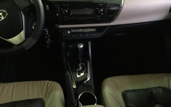 Black Toyota Corolla altis 2015 for sale in Pasig-5