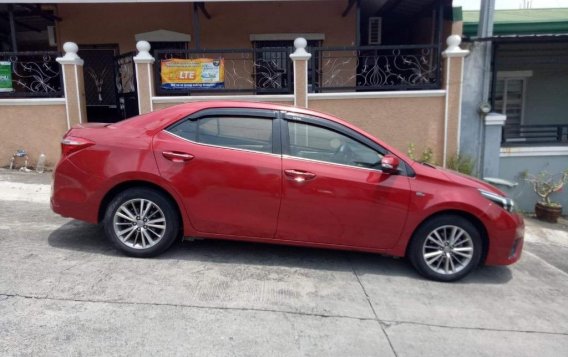 Red Toyota Corolla altis 2014 for sale in Automatic-2