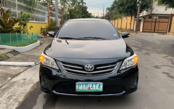 Black Toyota Corolla Altis 2011 for sale in Manila-1