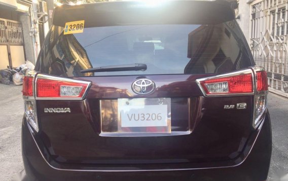 Black Toyota Innova 2017 for sale in Automatic-1