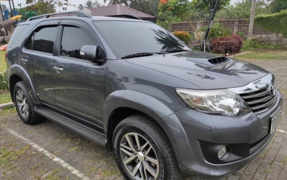 Sell Grey 2014 Toyota Fortuner in Quezon City-4