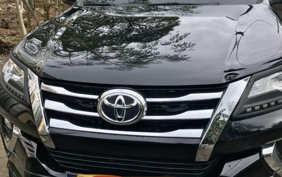 Black Toyota Fortuner 2018 for sale in Automatic-2