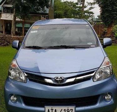 Selling Blue Toyota Avanza 2016 in Manila