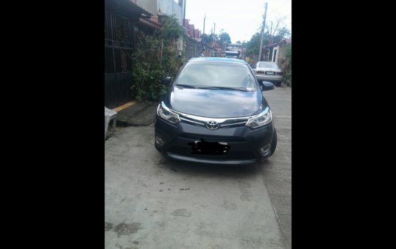 Sell Black 2015 Toyota Vios Sedan in Tanauan