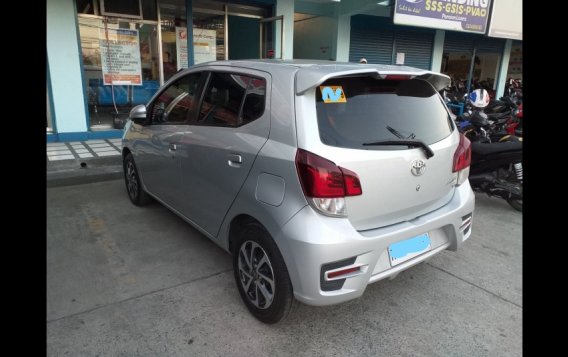 Selling Silver Toyota Wigo 2018 Hatchback at  Automatic   at 20000 in Bacoor-1