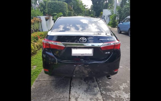 Black Toyota Corolla altis 2015 Sedan for sale in Quezon City-2