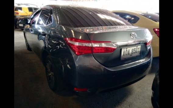 Selling Grey Toyota Corolla altis 2015 Sedan in Quezon City-4