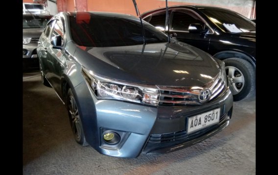 Selling Grey Toyota Corolla altis 2015 Sedan in Quezon City-1