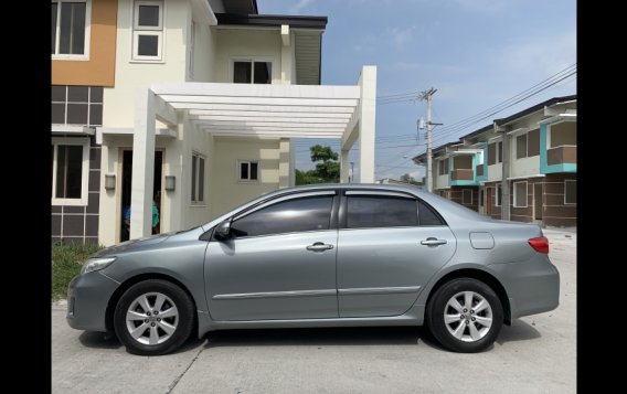 Silver Toyota Corolla altis 2012 Sedan at 100000 for sale in Angeles-1
