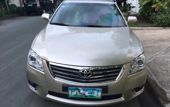 Beige Toyota Camry 2010 for sale in Automatic