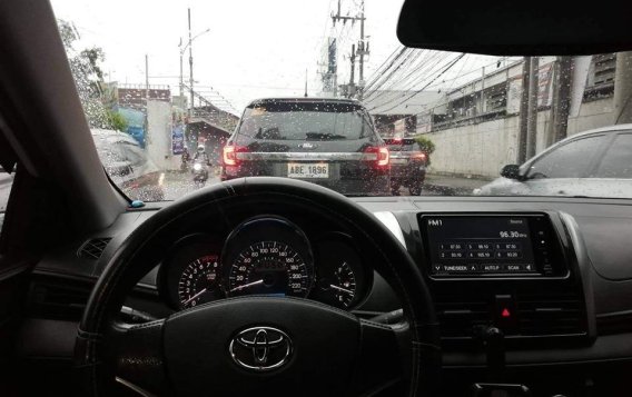 White Toyota Vios 2014 for sale in Manila-8