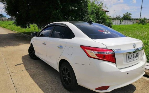 White Toyota Vios 2014 for sale in Manila