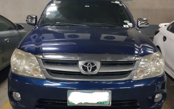 Sell 2006 Toyota Fortuner in Las Piñas-5