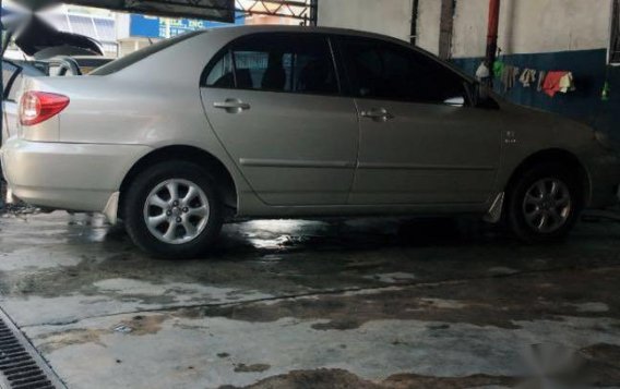 Silver Toyota Altis 2004 for sale in Automatic-2