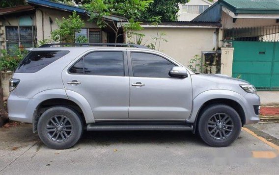 Silver Toyota Fortuner 2015 Automatic for sale -4