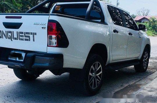 Sell White 2018 Toyota Hilux in Manila-1