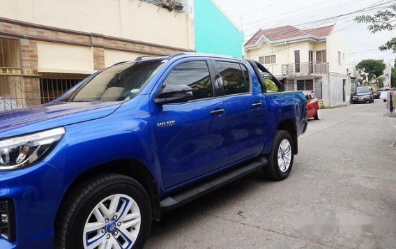 Blue Toyota Hilux 2018 for sale in Automatic-3