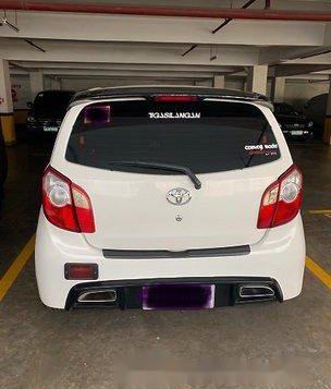 White Toyota Wigo 2016 at 45000 km for sale -3