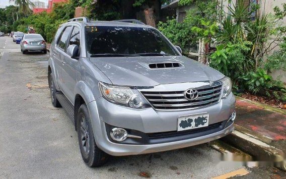 Silver Toyota Fortuner 2015 Automatic for sale 