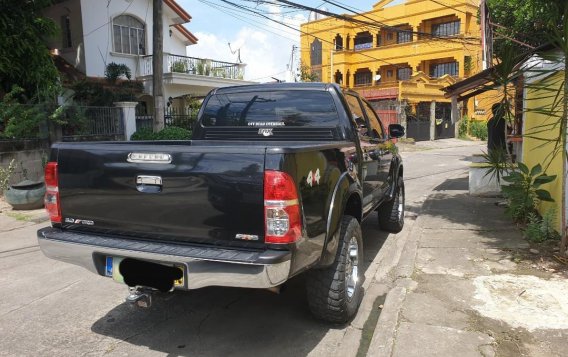 Toyota Hilux 2012 for sale in Cebu City-4