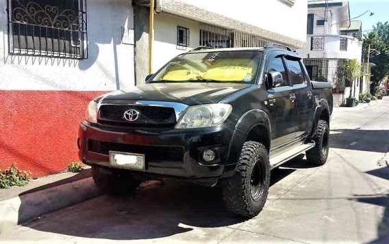 Black Toyota Hilux 2009 for sale in Manual-1